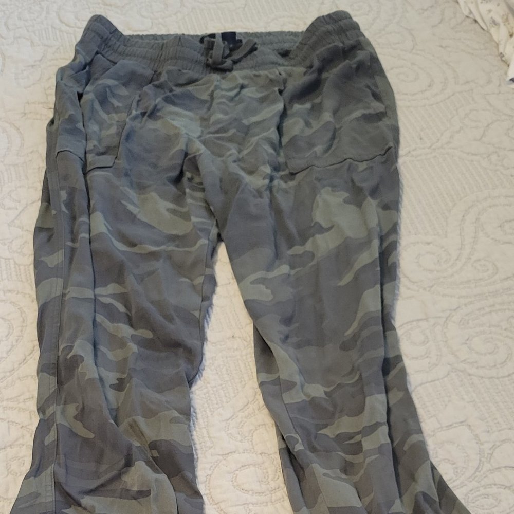 Camo pants